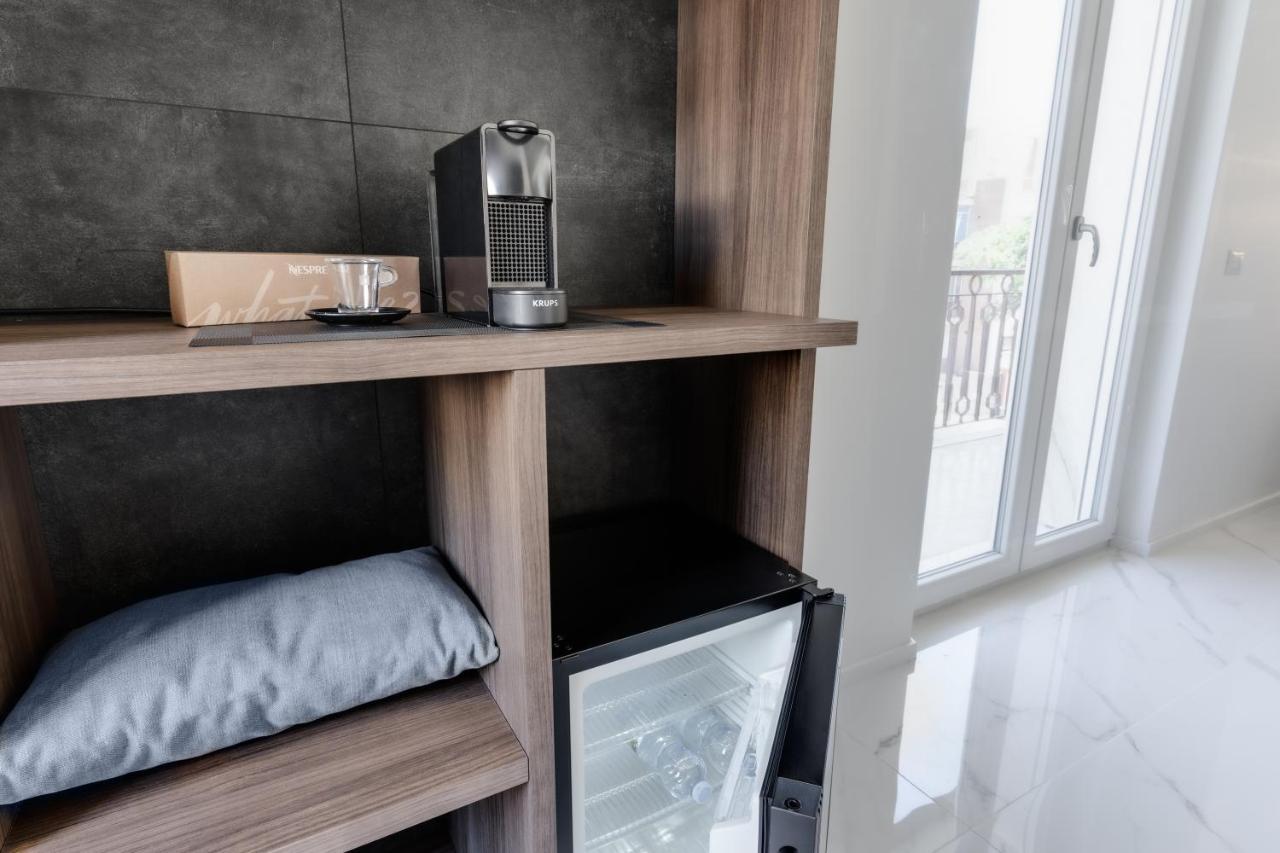 קליארי Caralis Suites Rooms מראה חיצוני תמונה