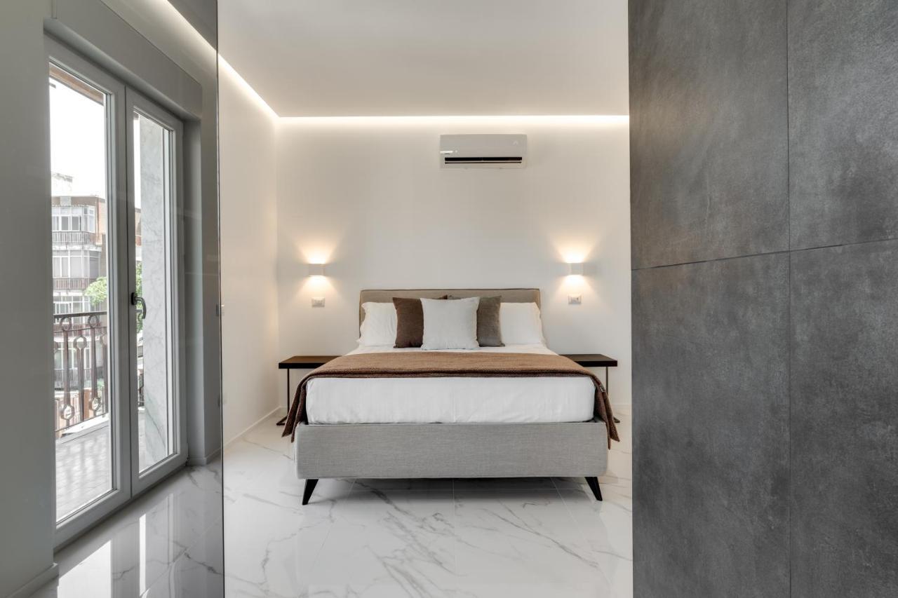קליארי Caralis Suites Rooms מראה חיצוני תמונה
