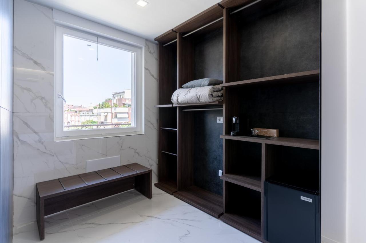 קליארי Caralis Suites Rooms מראה חיצוני תמונה